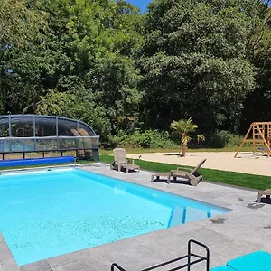 Vakantiehuis De Maner Ster - Le Frene Piscine Ou Le Chene Piscine Et Privatif, Cléden-Poher
